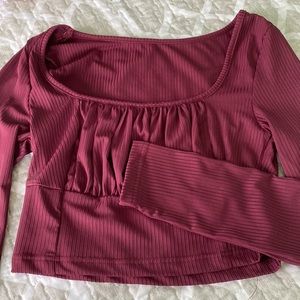 Long sleeve burgundy top